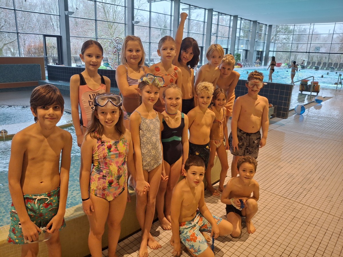 Schwimmausflug der 3. Klasse nach Vöcklabruck